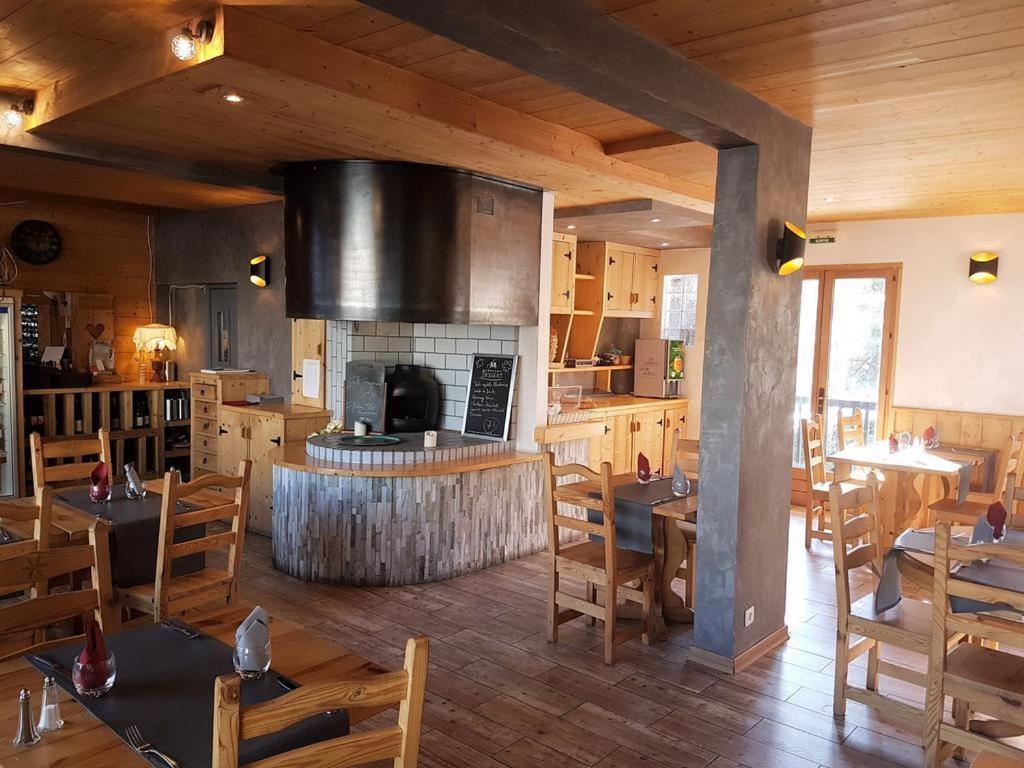 Hotel Les Vallois 발루이스 외부 사진